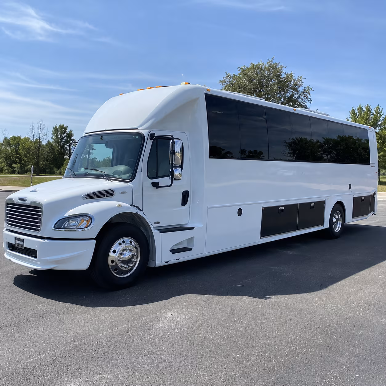 hickory 40 passenger party bus