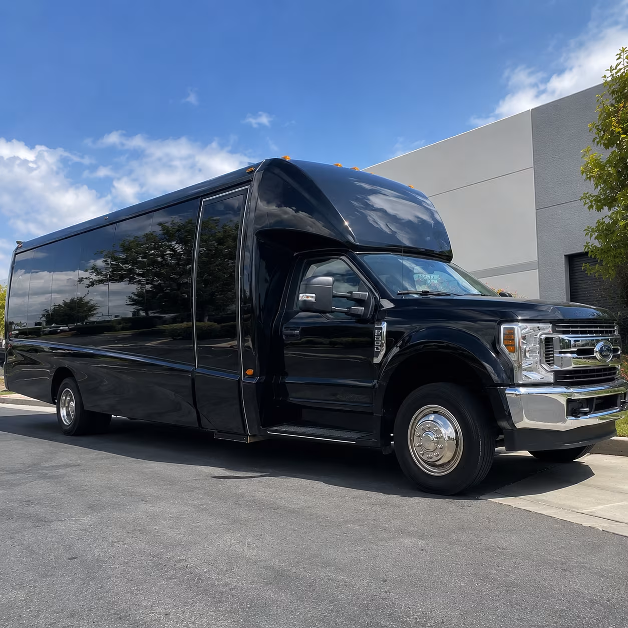 hickory field trip charter buses with room for the whole class