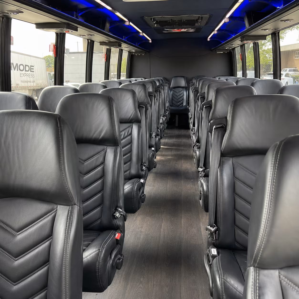 huntersville bus rentals