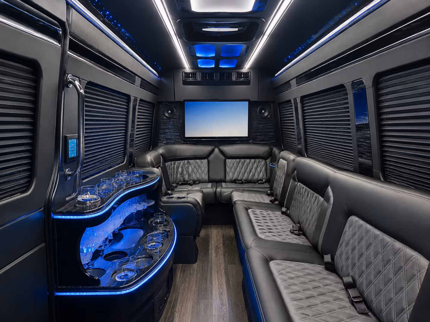 what makes gastoniacharterbuscompany com the smart choice for caromont health and gaston college group transportation